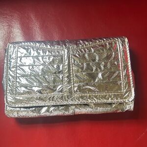 Vintage silver clutch; very retro chic; very good condition, very unique